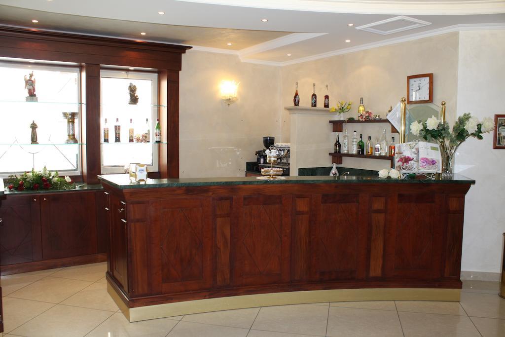 Hotel Di Cosmo San Giovanni Rotondo Bagian luar foto